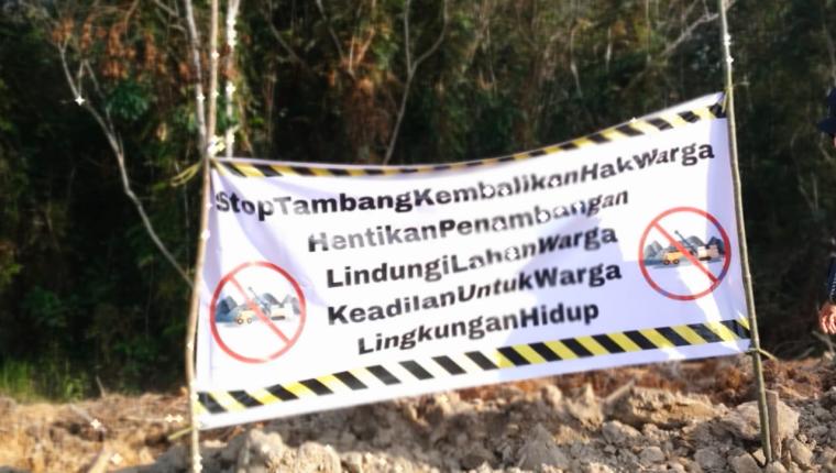 Warga Tani Bhakti Protes Aktivitas Tambang PT. Singlurus: Kebun Rusak, Hak Diabaikan